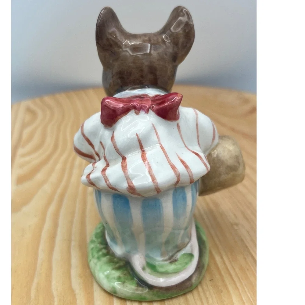 Vtg  Beswick Beatrix Potter Mrs. Tittlemouse Figurine BP-3b Backstamp 1974-1985